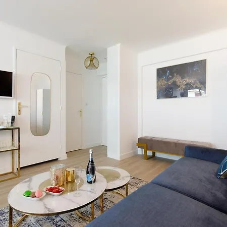 Perle Doree Yourhosthelper *